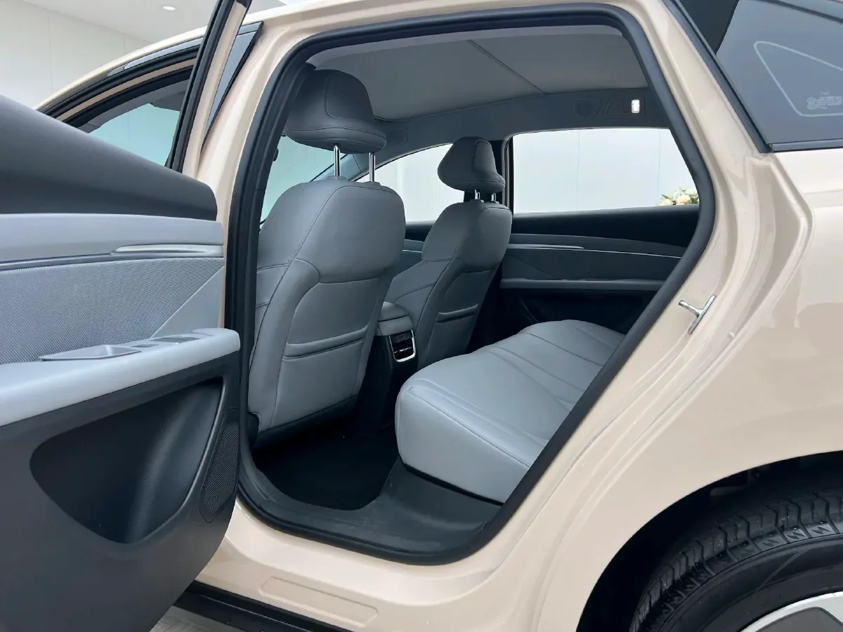 2024 Xpeng MONA M03 BEV 51.8KWH,autocango,china used car exporter,china ev exporter,chinese used car exporter,chinese used ev exporter