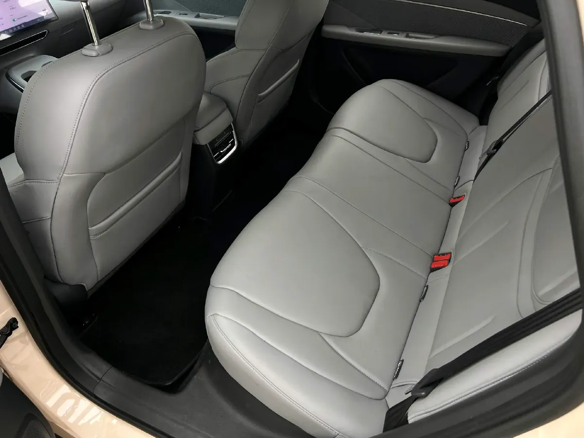 2024 Xpeng MONA M03 BEV 51.8KWH,autocango,china used car exporter,china ev exporter,chinese used car exporter,chinese used ev exporter