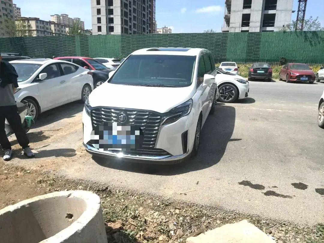 2023 Buick GL8 2.0T 237HP L4 9AT,autocango,china used car exporter,china ev exporter,chinese used car exporter,chinese used ev exporter