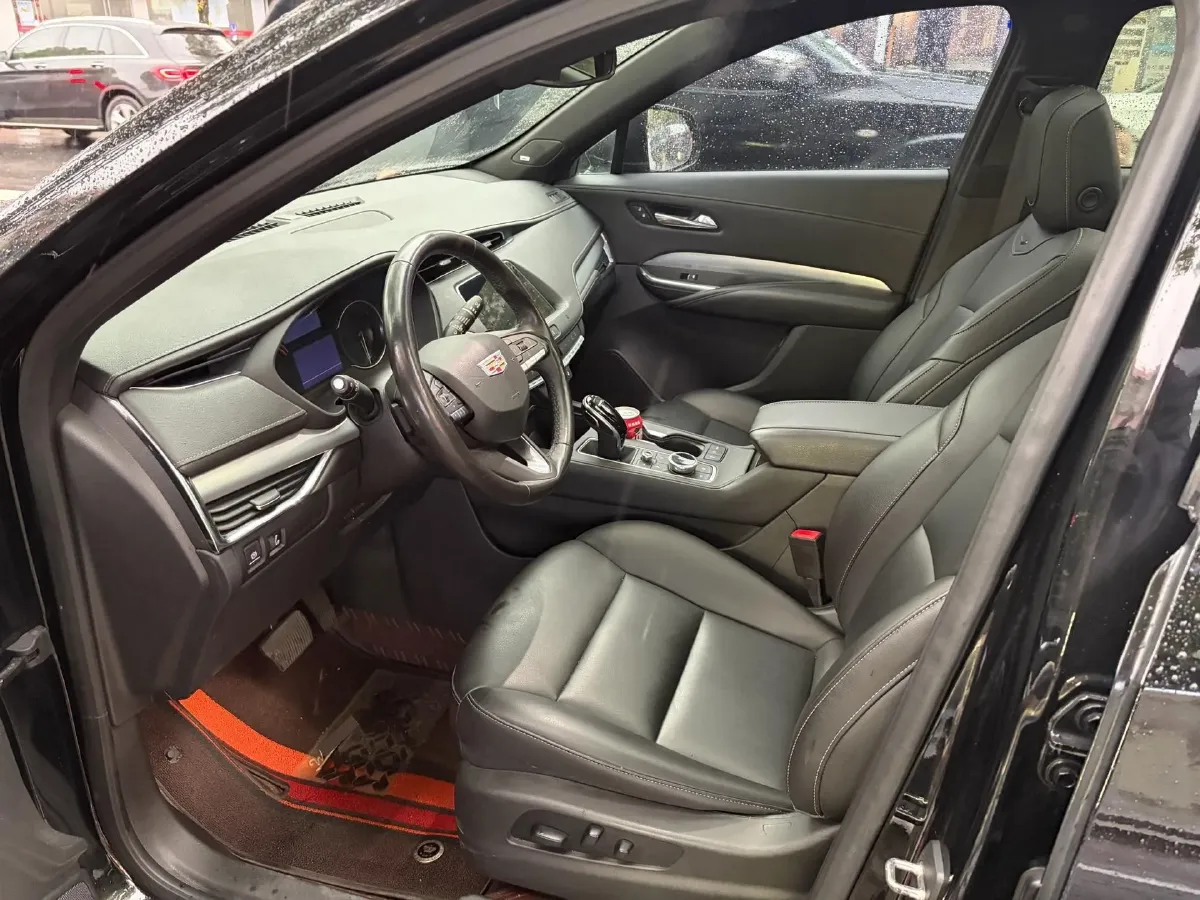 2021 Cadillac XT4 2.0T 237HP L4 9AT,autocango,china used car exporter,china ev exporter,chinese used car exporter,chinese used ev exporter