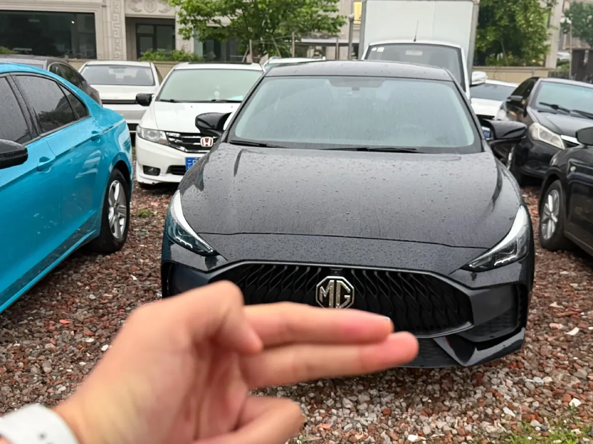 2022 MG 5 1.5L 120HP L4 CVT,autocango,china used car exporter,china ev exporter,chinese used car exporter,chinese used ev exporter
