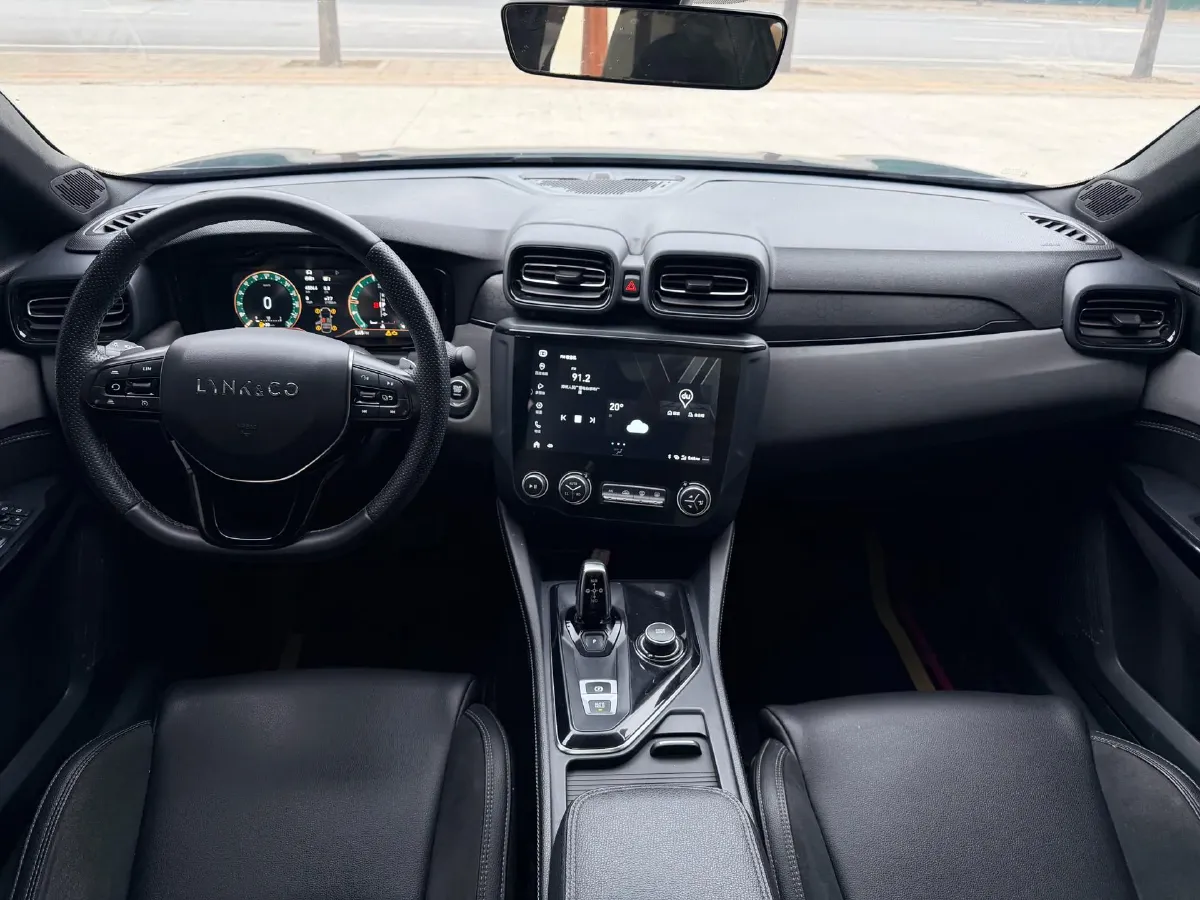 2020 LYNK&CO 03 2.0T 190HP L4 6AT,autocango,china used car exporter,china ev exporter,chinese used car exporter,chinese used ev exporter