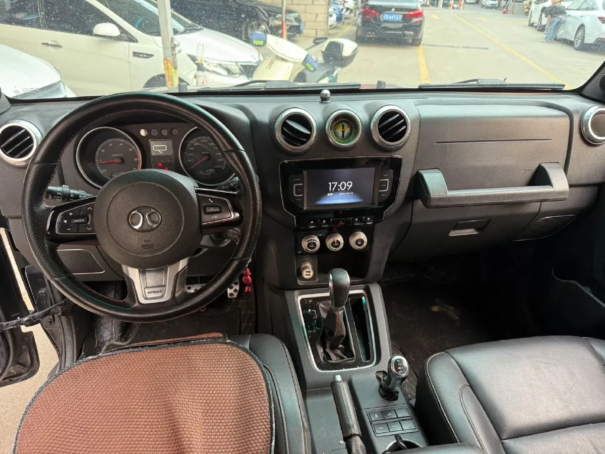 2017 Beijing BJ40 2.3T 250HP L4 6AT,autocango,china used car exporter,china ev exporter,chinese used car exporter,chinese used ev exporter