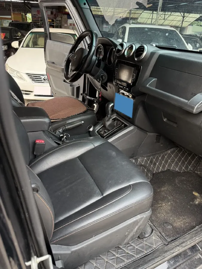 2017 Beijing BJ40 2.3T 250HP L4 6AT,autocango,china used car exporter,china ev exporter,chinese used car exporter,chinese used ev exporter