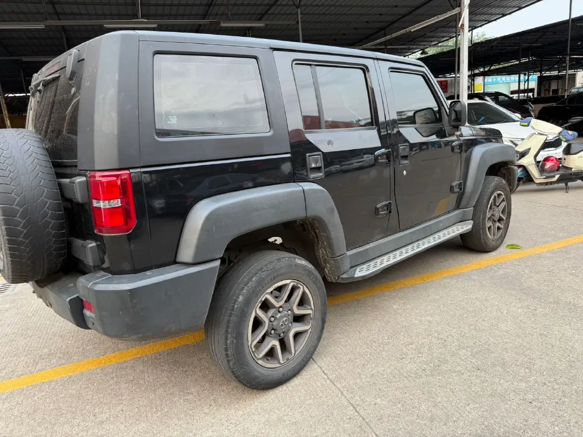 2017 Beijing BJ40 2.3T 250HP L4 6AT,autocango,china used car exporter,china ev exporter,chinese used car exporter,chinese used ev exporter