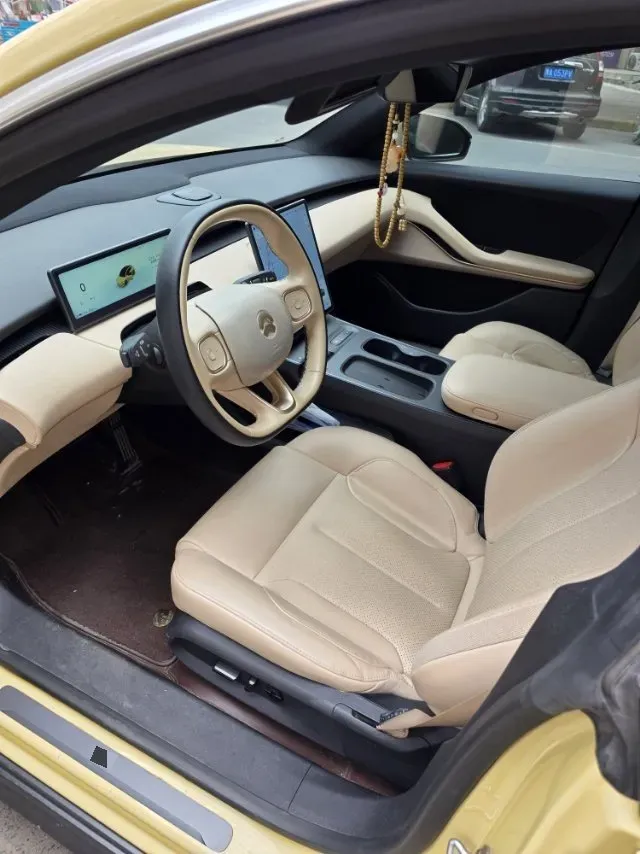 2022 JunTian HeiWuShi Youth 2.0T 203HP L4 6AT,autocango,china used car exporter,china ev exporter,chinese used car exporter,chinese used ev exporter