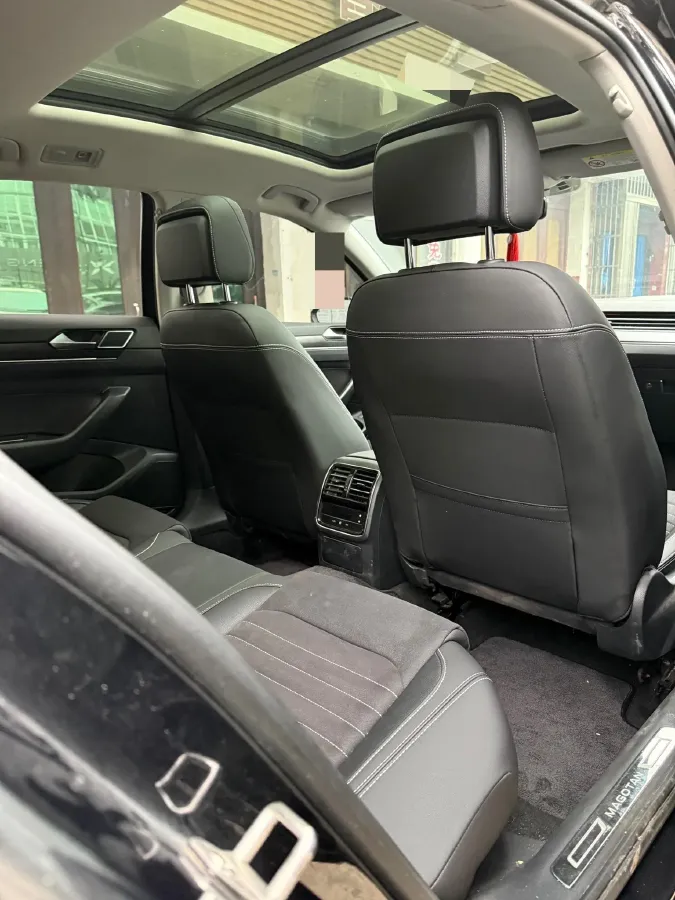 2020 Volkswagen Magotan 2.0T 186HP L4 7DCT,autocango,china used car exporter,china ev exporter,chinese used car exporter,chinese used ev exporter