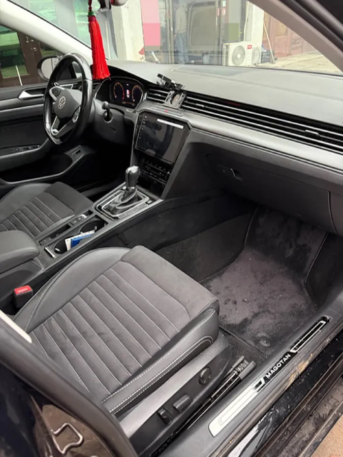 2020 Volkswagen Magotan 2.0T 186HP L4 7DCT,autocango,china used car exporter,china ev exporter,chinese used car exporter,chinese used ev exporter