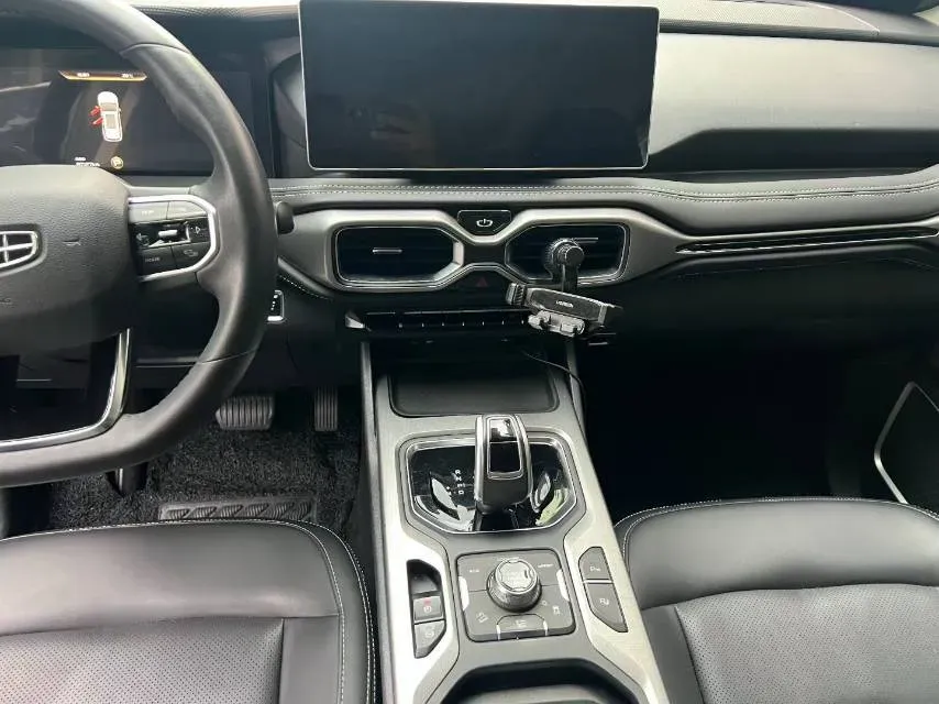 2020 Geely Okavango 1.8T 184HP L4 7DCT,autocango,china used car exporter,china ev exporter,chinese used car exporter,chinese used ev exporter