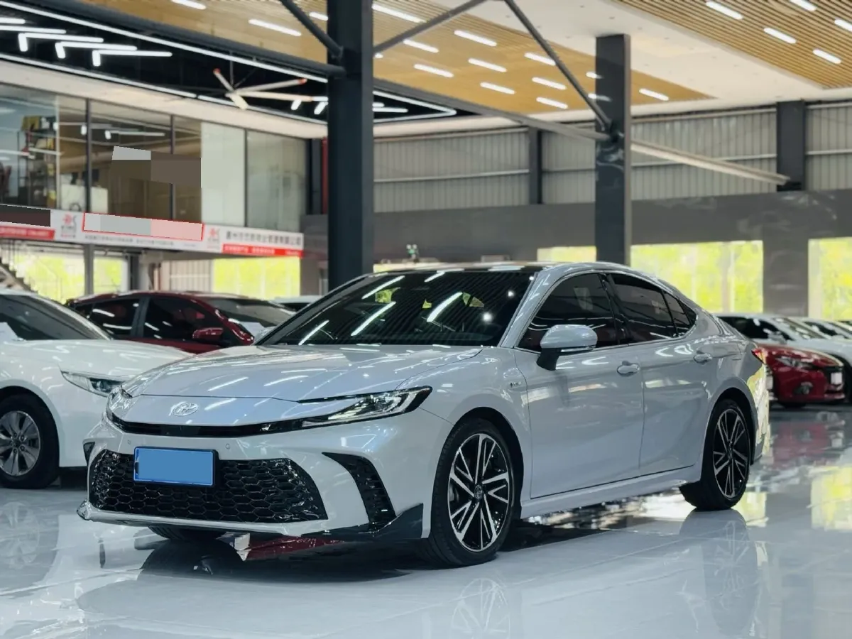 2024 Toyota Camry 2.0L 152HP L4 E-CVT Hybrid,autocango,china used car exporter,china ev exporter,chinese used car exporter,chinese used ev exporter
