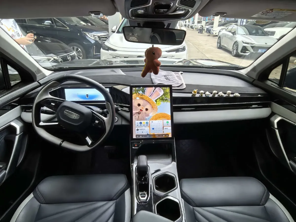 2023 Geely StarRay 1.5T 181HP L4 7DCT,autocango,china used car exporter,china ev exporter,chinese used car exporter,chinese used ev exporter