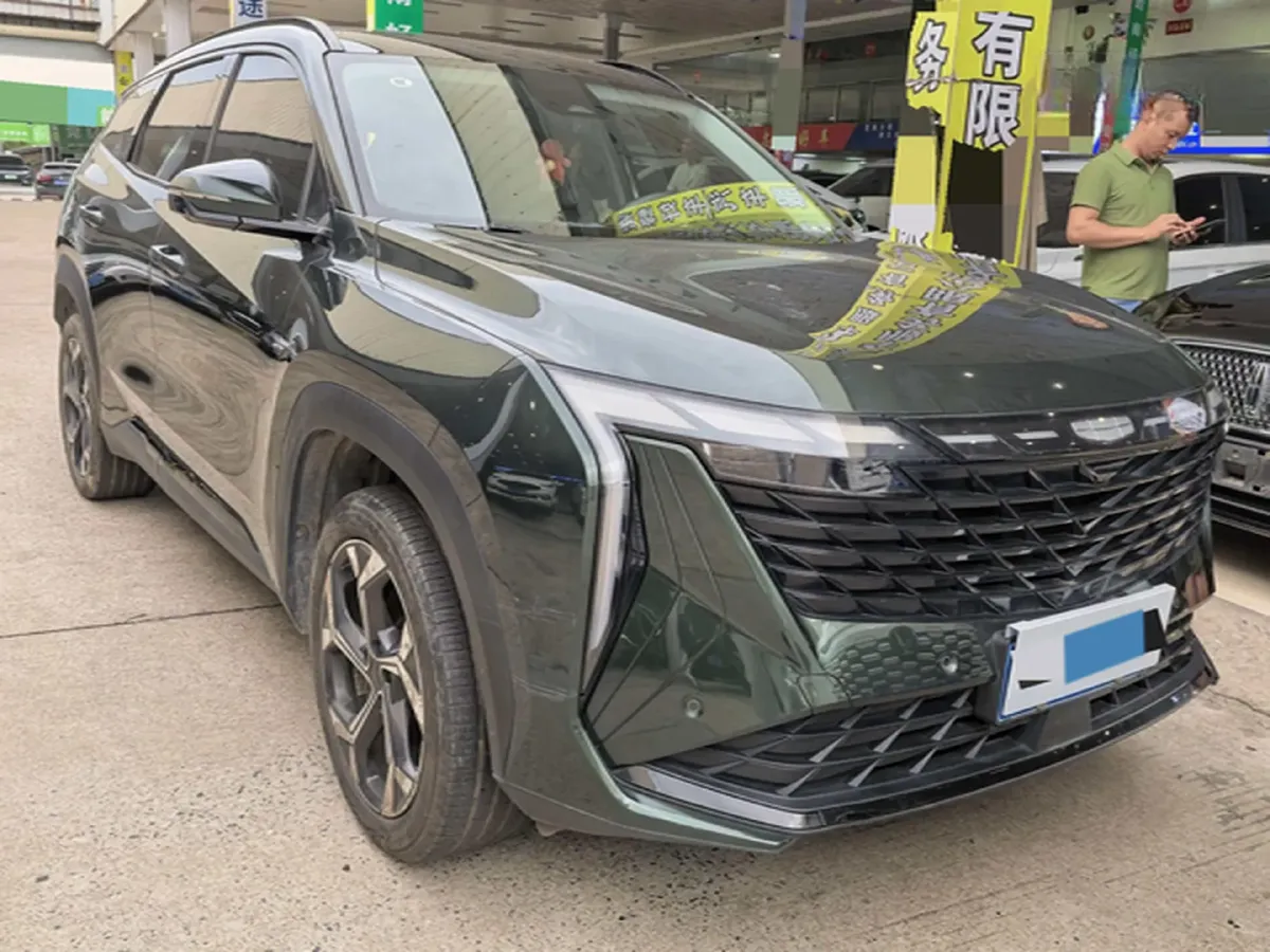 2023 Geely StarRay 1.5T 181HP L4 7DCT,autocango,china used car exporter,china ev exporter,chinese used car exporter,chinese used ev exporter