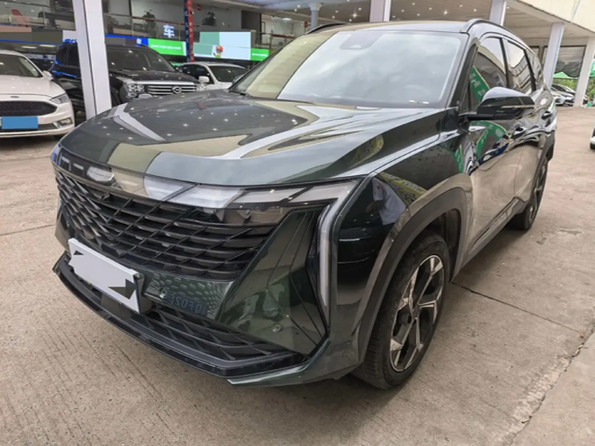 2023 Geely StarRay 1.5T 181HP L4 7DCT,autocango,china used car exporter,china ev exporter,chinese used car exporter,chinese used ev exporter