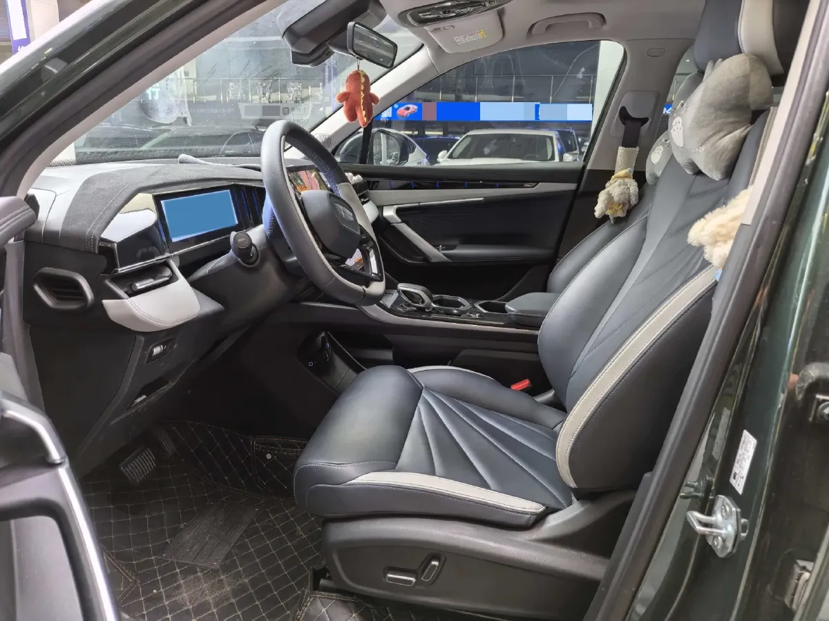 2023 Geely StarRay 1.5T 181HP L4 7DCT,autocango,china used car exporter,china ev exporter,chinese used car exporter,chinese used ev exporter