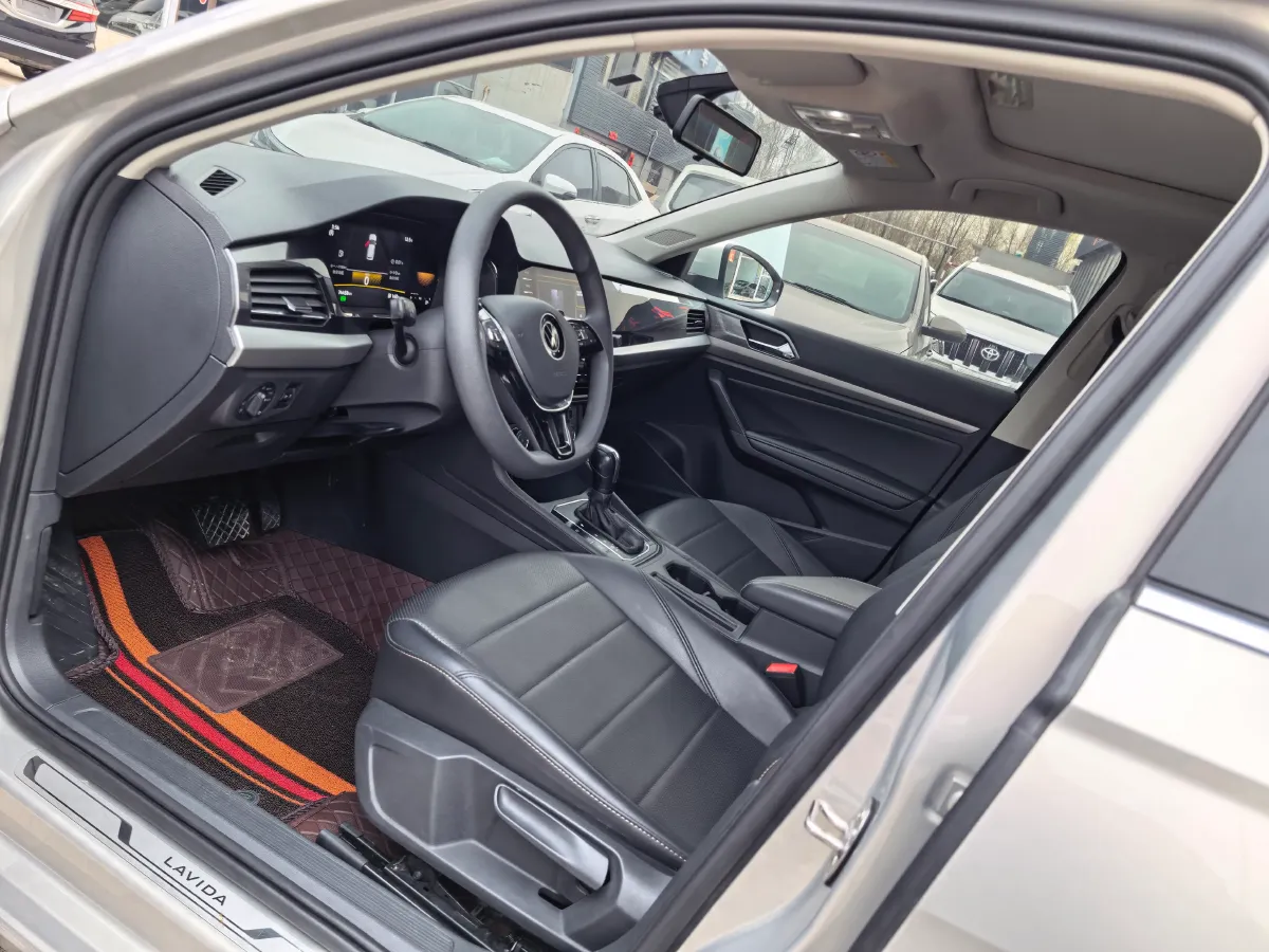 2021 Volkswagen Lavida 1.5L 113HP L4 6AT,autocango,china used car exporter,china ev exporter,chinese used car exporter,chinese used ev exporter