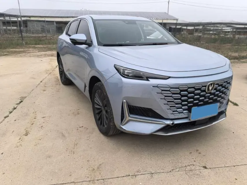 2021 ChangAn UNI-K 2.0T 233HP L4 8AT,autocango,china used car exporter,china ev exporter,chinese used car exporter,chinese used ev exporter
