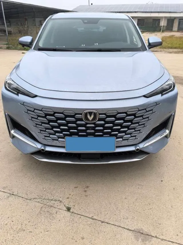 2021 ChangAn UNI-K 2.0T 233HP L4 8AT,autocango,china used car exporter,china ev exporter,chinese used car exporter,chinese used ev exporter