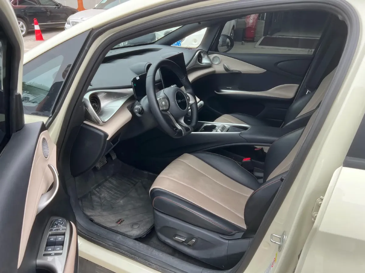 2023 BYD Dolphin BEV 44.928KWH,autocango,china used car exporter,china ev exporter,chinese used car exporter,chinese used ev exporter