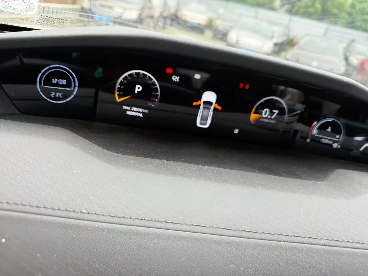 2023 ChangAn UNI-V 1.5T 188HP L4 7DCT,autocango,china used car exporter,china ev exporter,chinese used car exporter,chinese used ev exporter