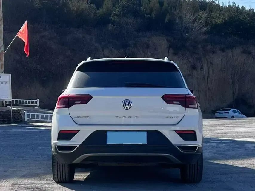 2020 Volkswagen T-Roc 1.4T 150HP L4 7DCT,autocango,china used car exporter,china ev exporter,chinese used car exporter,chinese used ev exporter