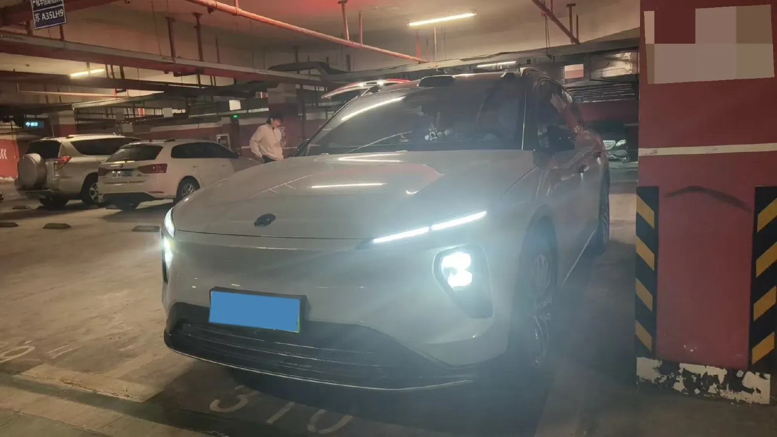 2024 NIO ES6 BEV 75KWH,autocango,china used car exporter,china ev exporter,chinese used car exporter,chinese used ev exporter