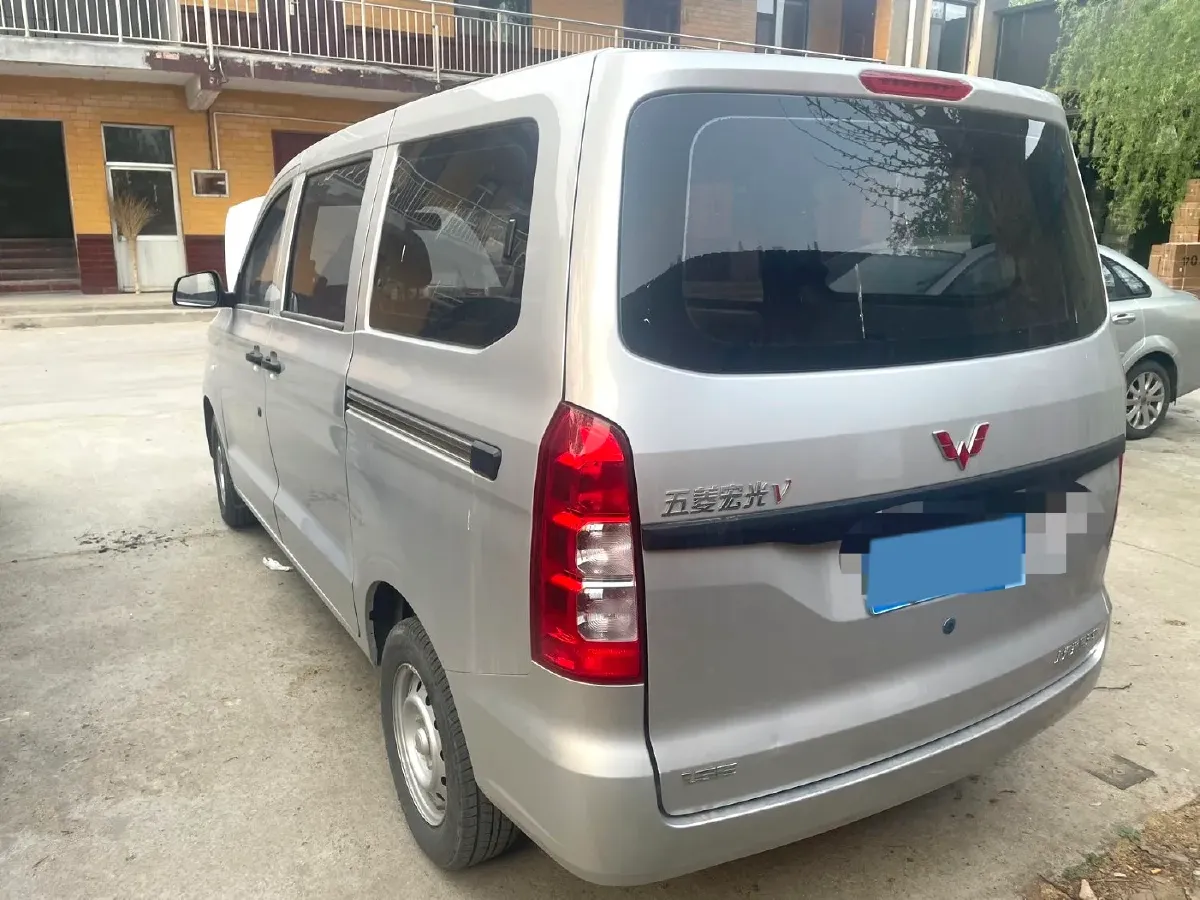 2022 JinBei Little Sea Lion X30 1.5L 102HP L4 5MT,autocango,china used car exporter,china ev exporter,chinese used car exporter,chinese used ev exporter