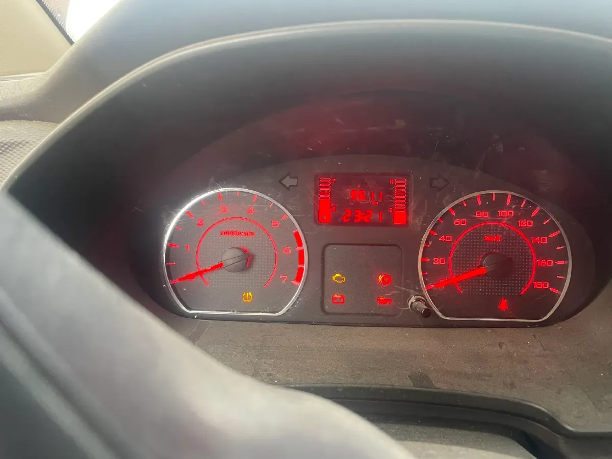 2022 JinBei Little Sea Lion X30 1.5L 102HP L4 5MT,autocango,china used car exporter,china ev exporter,chinese used car exporter,chinese used ev exporter