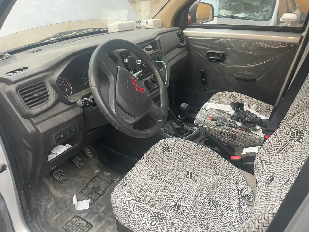 2022 JinBei Little Sea Lion X30 1.5L 102HP L4 5MT,autocango,china used car exporter,china ev exporter,chinese used car exporter,chinese used ev exporter