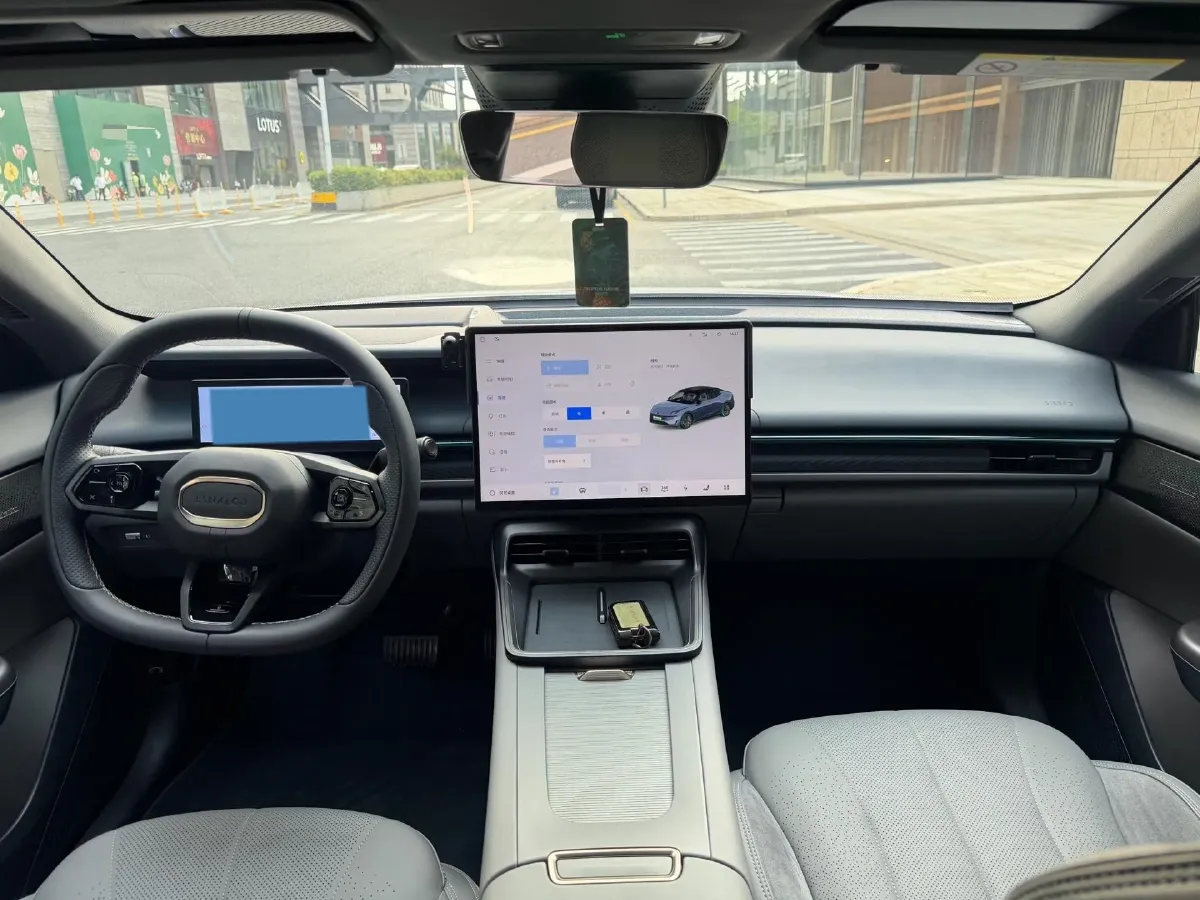 2024 LYNK&CO 07 EM-P 1.5T 163HP L4 3DHT PHEV 18.99KWH,autocango,china used car exporter,china ev exporter,chinese used car exporter,chinese used ev exporter