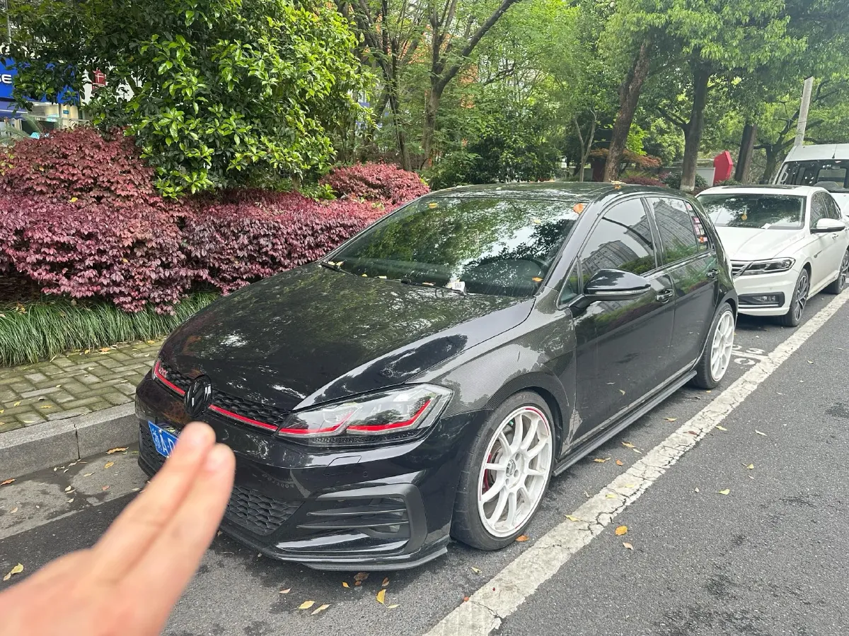 2019 Buick EnvisionPlus 2.0T 260HP L4 9AT,autocango,china used car exporter,china ev exporter,chinese used car exporter,chinese used ev exporter