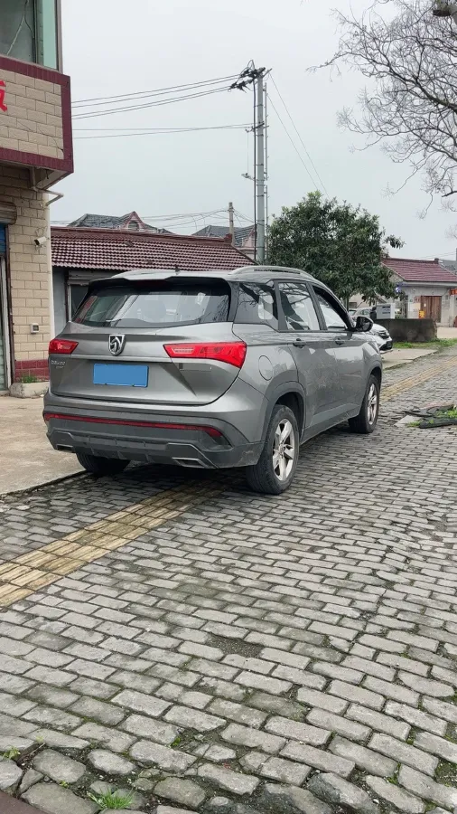 2018 BaoJun 530 1.5T 150HP L4 6MT,autocango,china used car exporter,china ev exporter,chinese used car exporter,chinese used ev exporter