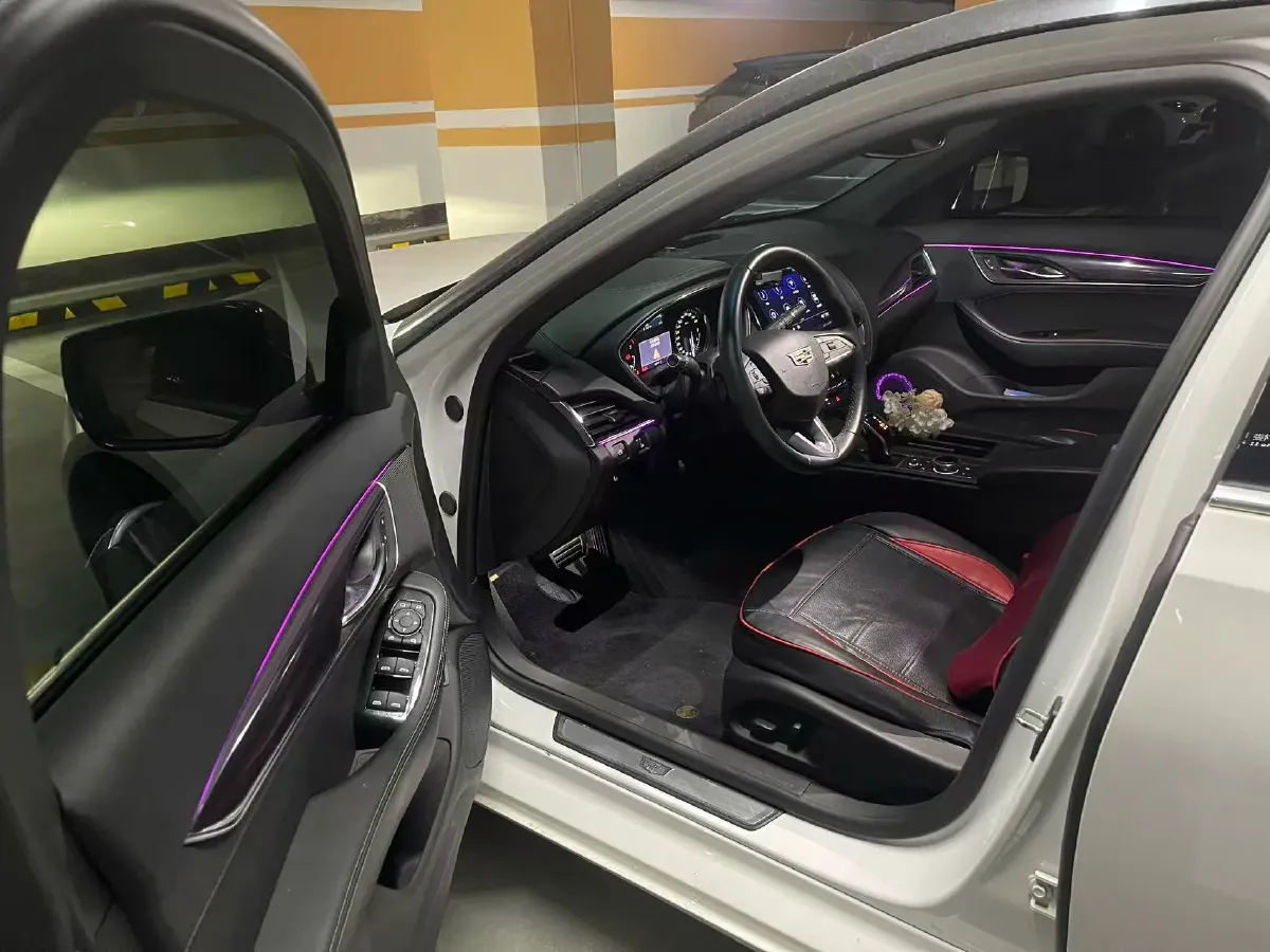 2020 Cadillac CT5 2.0T 237HP L4 10AT,autocango,china used car exporter,china ev exporter,chinese used car exporter,chinese used ev exporter