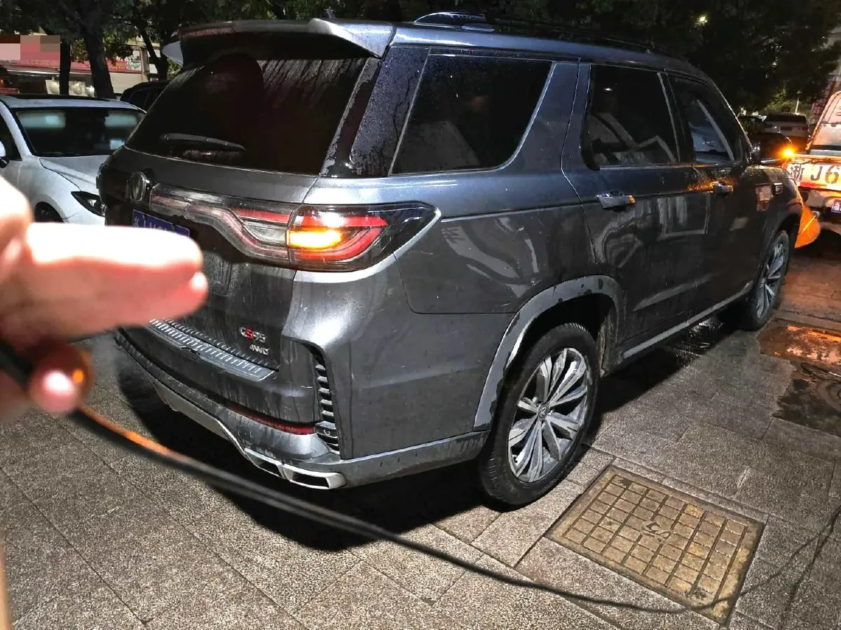 2023 ChangAn CS95 2.0T 233HP L4 8AT,autocango,china used car exporter,china ev exporter,chinese used car exporter,chinese used ev exporter