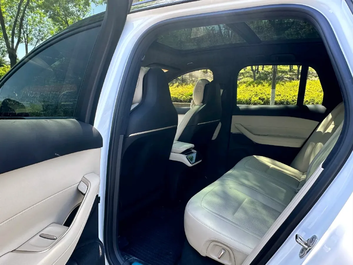 2023 NIO ES6 BEV 75KWH,autocango,china used car exporter,china ev exporter,chinese used car exporter,chinese used ev exporter