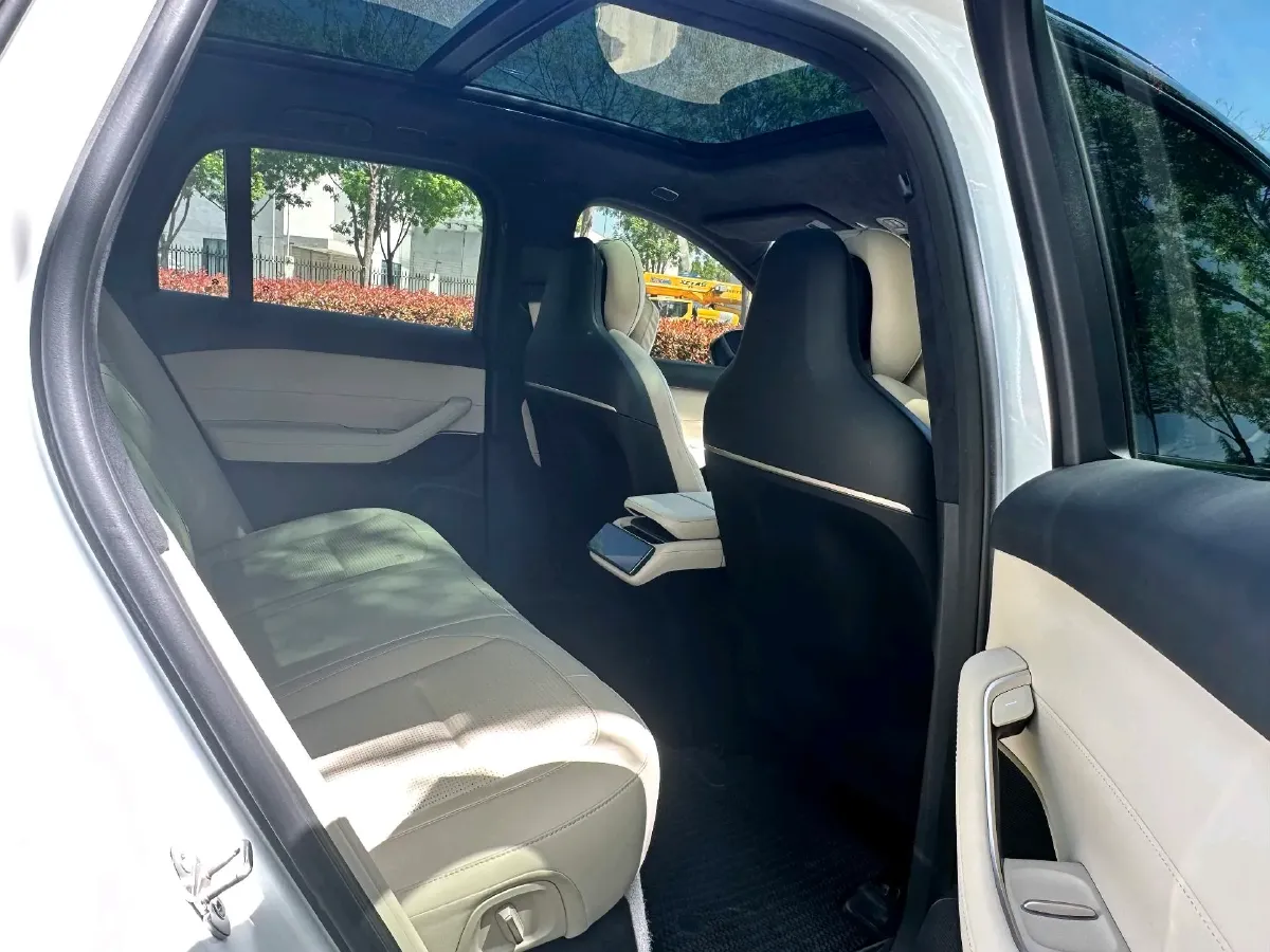 2023 NIO ES6 BEV 75KWH,autocango,china used car exporter,china ev exporter,chinese used car exporter,chinese used ev exporter