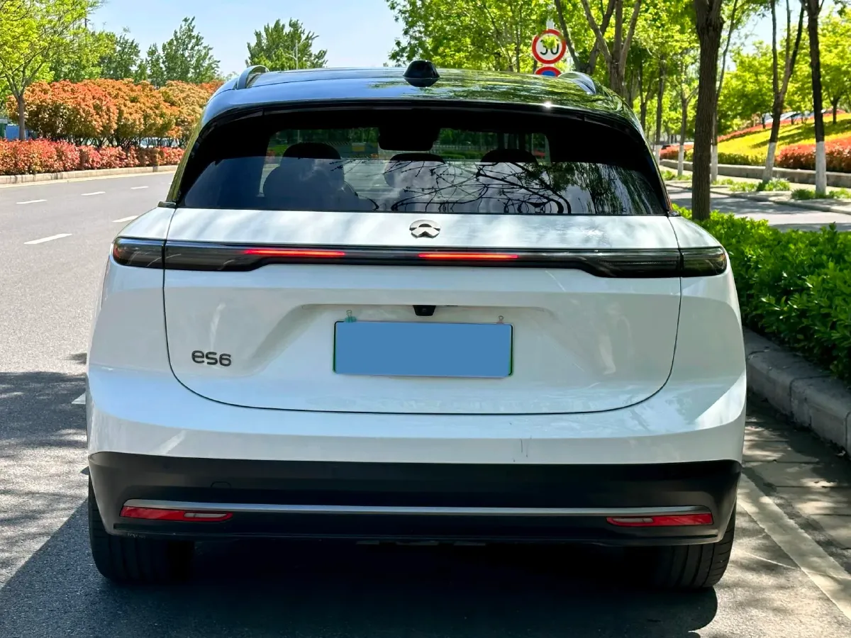 2023 NIO ES6 BEV 75KWH,autocango,china used car exporter,china ev exporter,chinese used car exporter,chinese used ev exporter