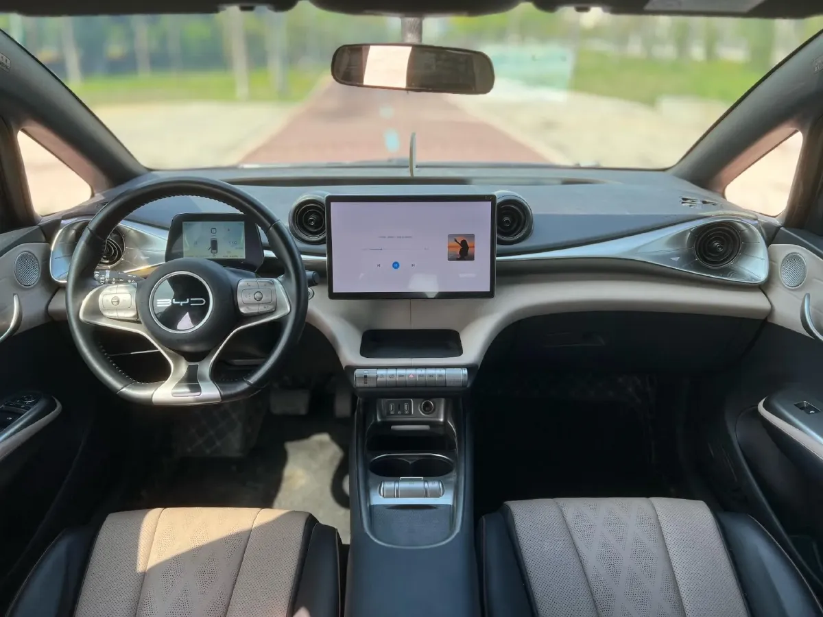 2023 BYD Dolphin BEV 44.928KWH,autocango,china used car exporter,china ev exporter,chinese used car exporter,chinese used ev exporter