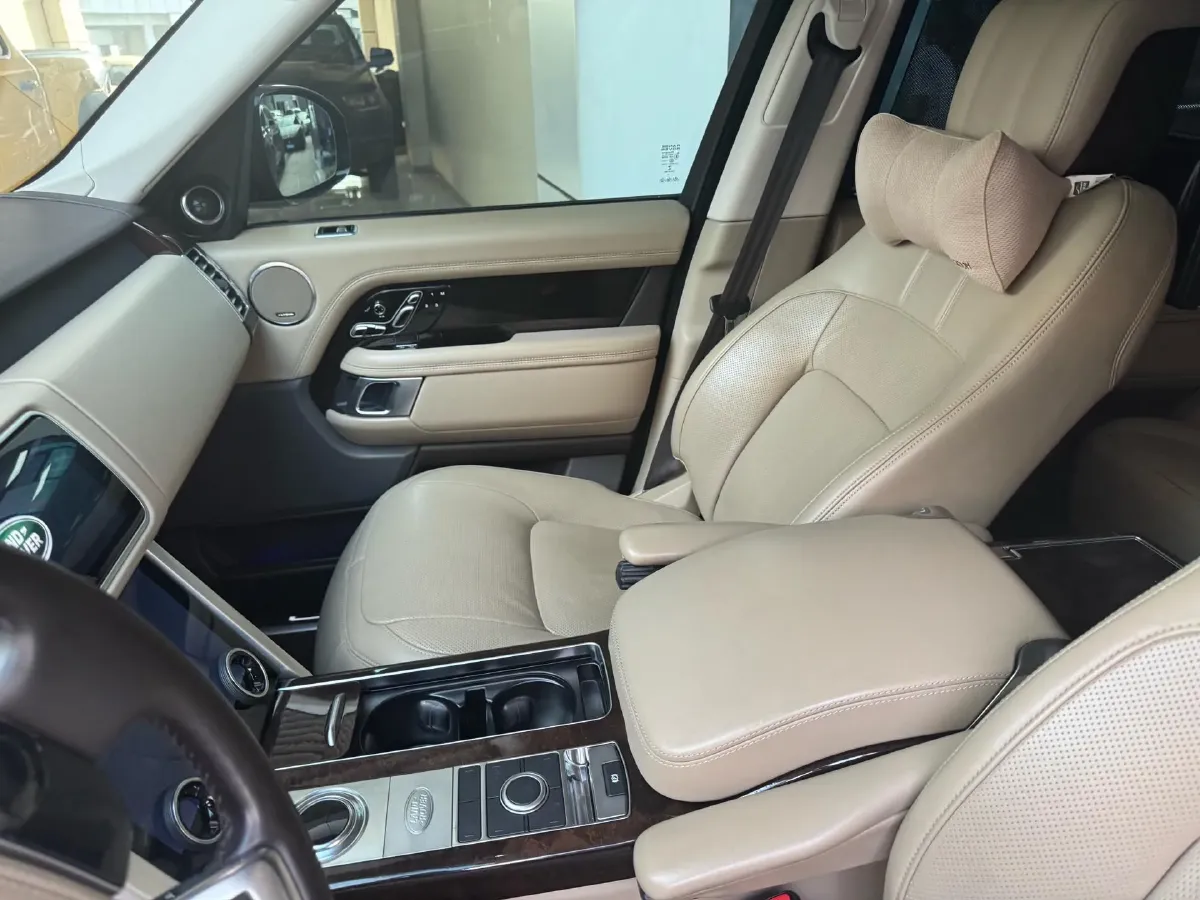 2020 Land Rover Range Rover 3.0T 400HP L6 8AT,autocango,china used car exporter,china ev exporter,chinese used car exporter,chinese used ev exporter