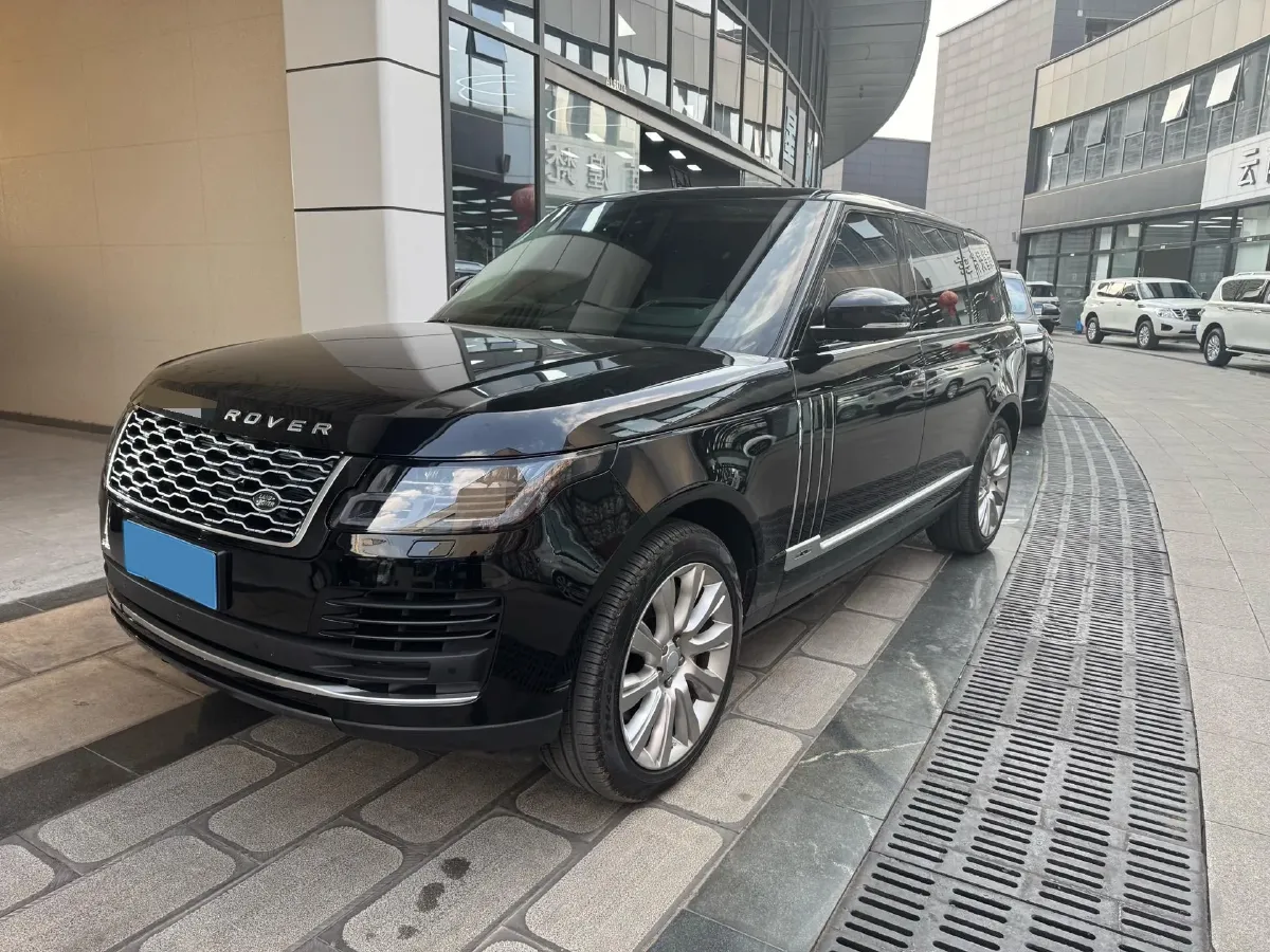 2020 Land Rover Range Rover 3.0T 400HP L6 8AT,autocango,china used car exporter,china ev exporter,chinese used car exporter,chinese used ev exporter