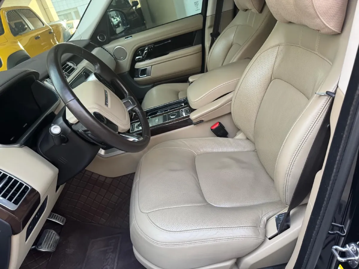 2020 Land Rover Range Rover 3.0T 400HP L6 8AT,autocango,china used car exporter,china ev exporter,chinese used car exporter,chinese used ev exporter