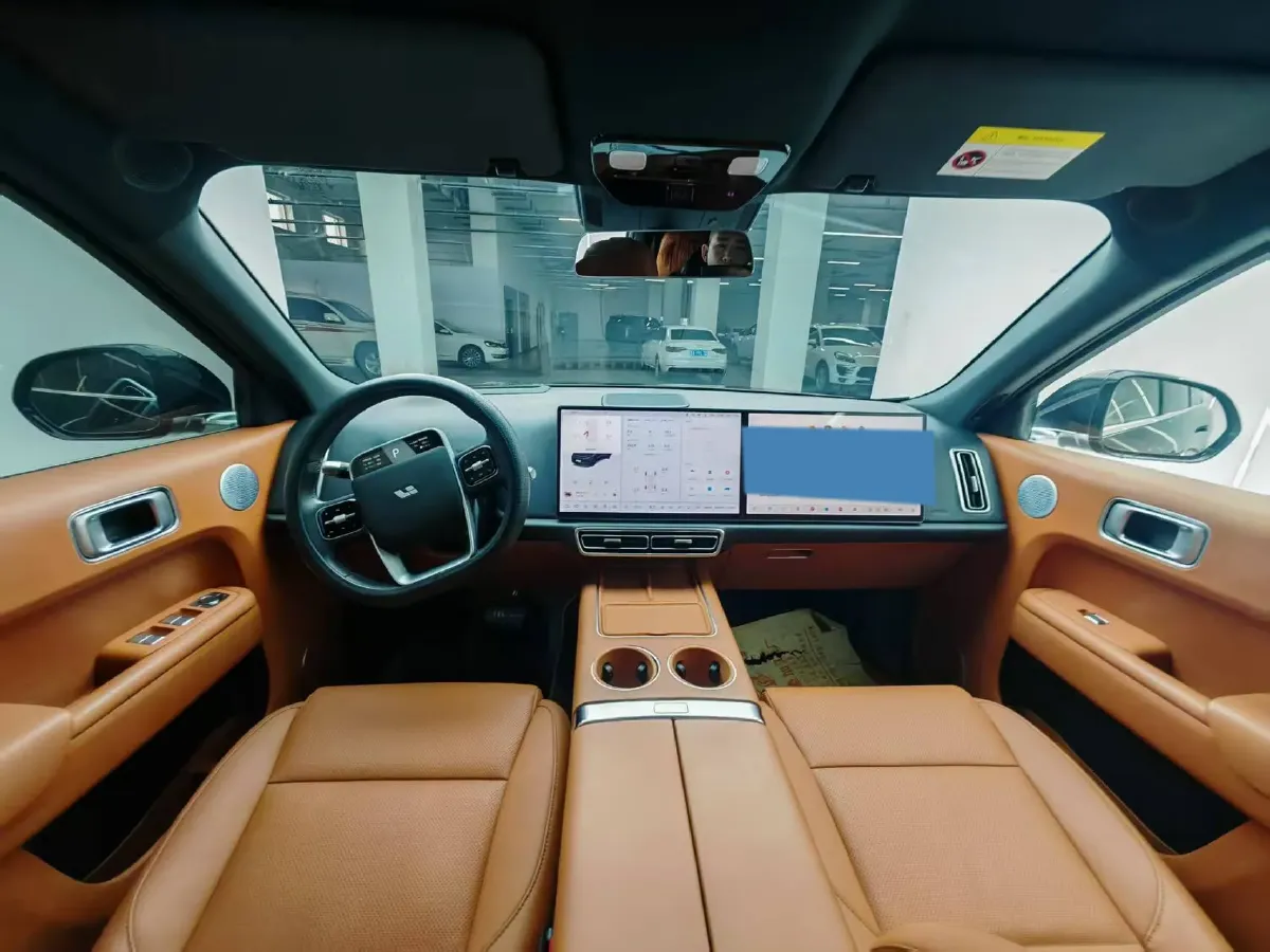 2024 Volvo S60 2.0T 197HP L4 7DCT,autocango,china used car exporter,china ev exporter,chinese used car exporter,chinese used ev exporter