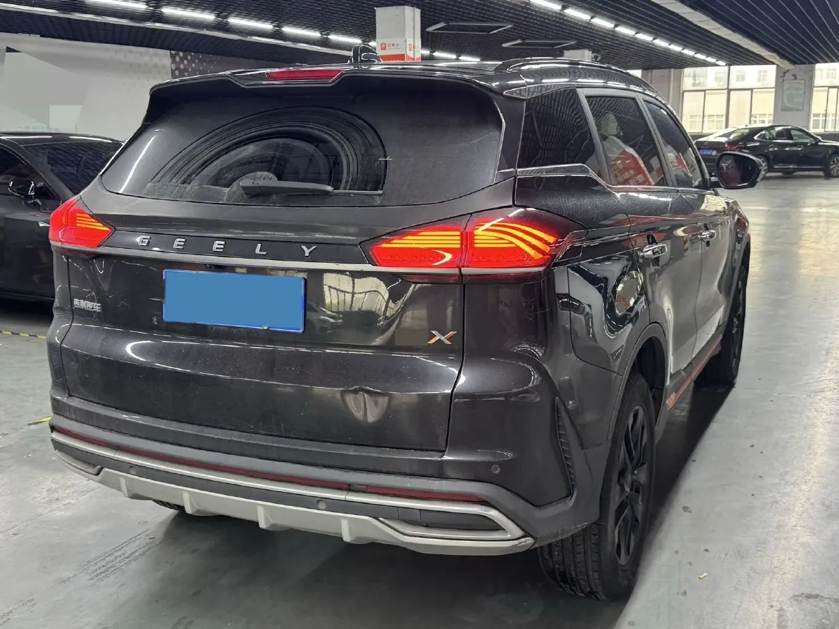 2022 Geely Azkarra 1.8T 184HP L4 7DCT,autocango,china used car exporter,china ev exporter,chinese used car exporter,chinese used ev exporter