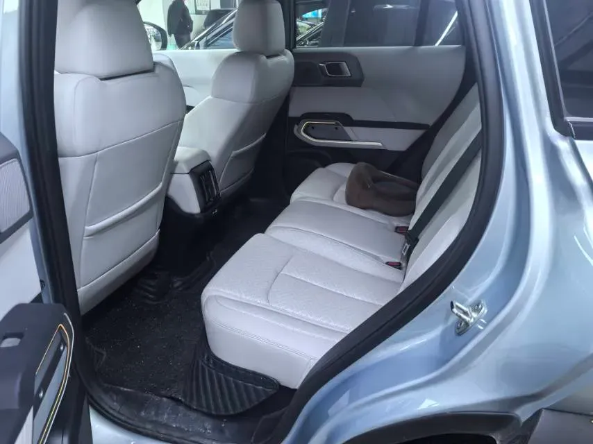 2025 FangChengBao Tai 3 BEV,autocango,china used car exporter,china ev exporter,chinese used car exporter,chinese used ev exporter