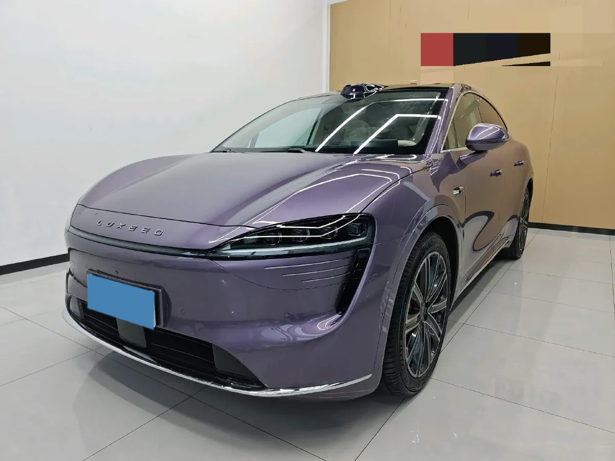 2025 Luxeed R7 REEV 156HP REEV,autocango,china used car exporter,china ev exporter,chinese used car exporter,chinese used ev exporter