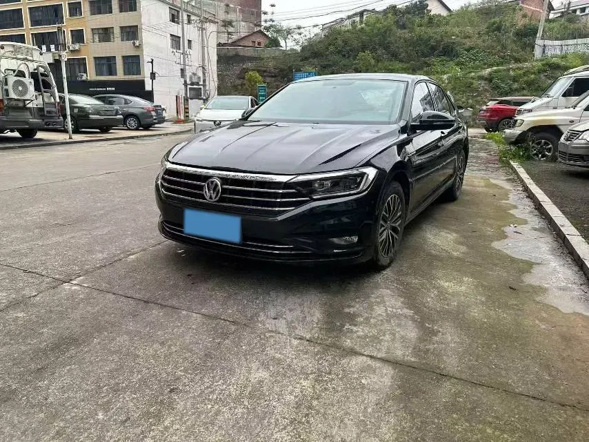 2020 Volkswagen Sagitar 1.2T 116HP L4 7DCT,autocango,china used car exporter,china ev exporter,chinese used car exporter,chinese used ev exporter