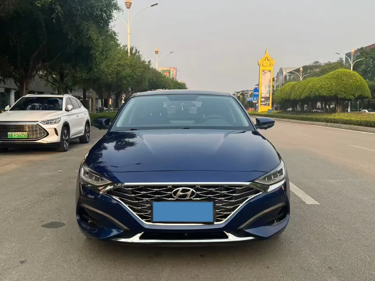 2019 Hyundai La Festa 1.6T 204HP L4 7DCT,autocango,china used car exporter,china ev exporter,chinese used car exporter,chinese used ev exporter
