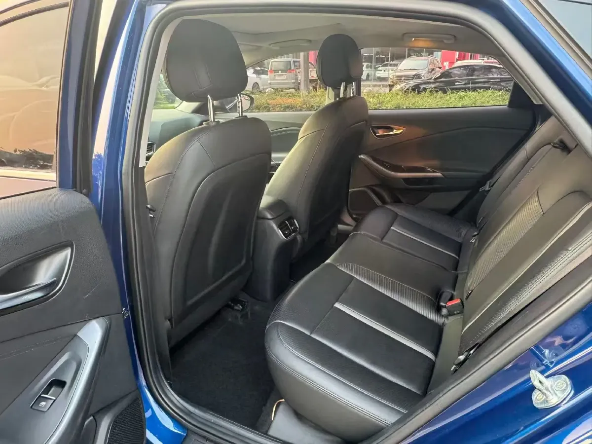 2019 Hyundai La Festa 1.6T 204HP L4 7DCT,autocango,china used car exporter,china ev exporter,chinese used car exporter,chinese used ev exporter