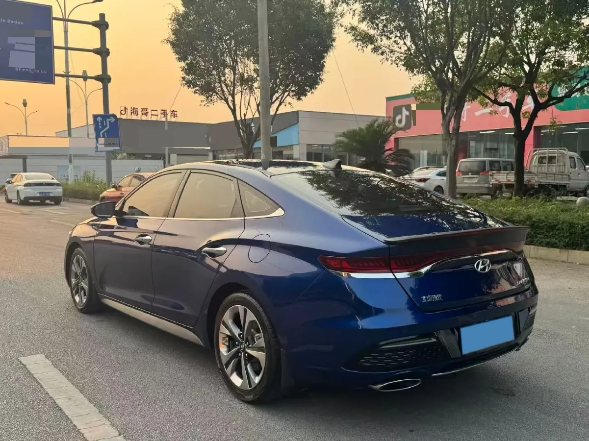 2019 Hyundai La Festa 1.6T 204HP L4 7DCT,autocango,china used car exporter,china ev exporter,chinese used car exporter,chinese used ev exporter