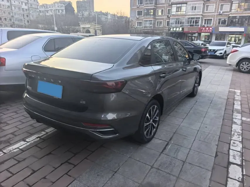 2025 Geely Emgrand 1.5L 127HP L4 CVT,autocango,china used car exporter,china ev exporter,chinese used car exporter,chinese used ev exporter