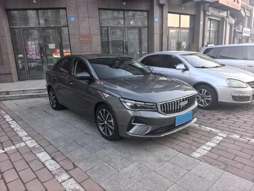 2025 Geely Emgrand 1.5L 127HP L4 CVT,autocango,china used car exporter,china ev exporter,chinese used car exporter,chinese used ev exporter